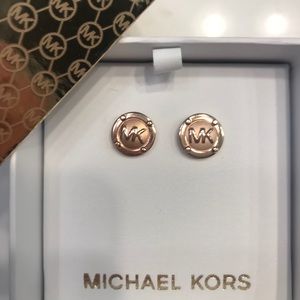 NWOT Logo Michael Kors studs